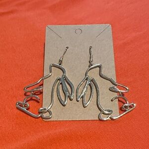 Elegant Silver Wire Earrings